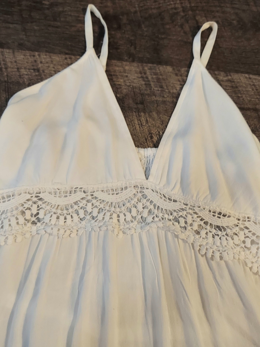 Boho Me White Maxi Sundress with Crochet Waist and Ruffle Hem Size S - Picture 3 of 9